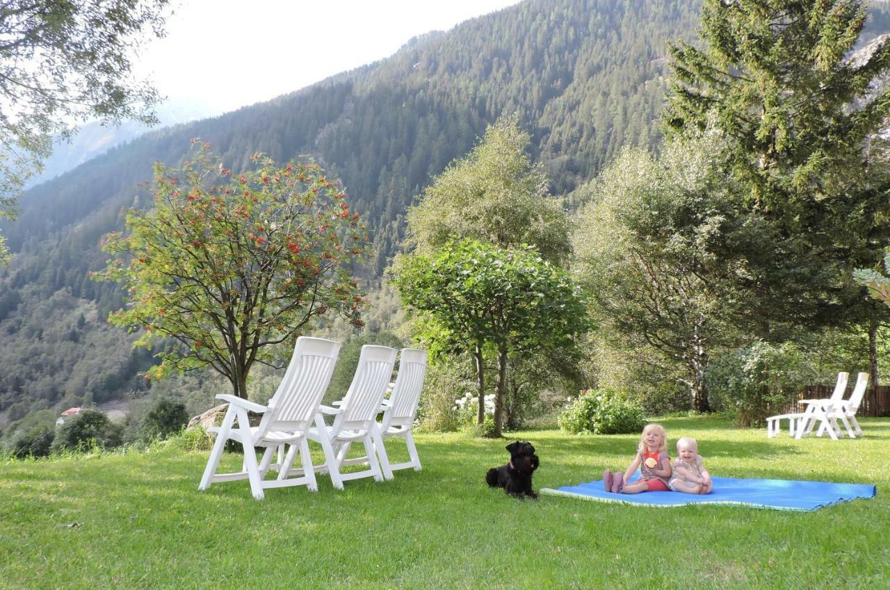 Aparthotel Kühlerhof Anterselva di Mezzo Exterior foto